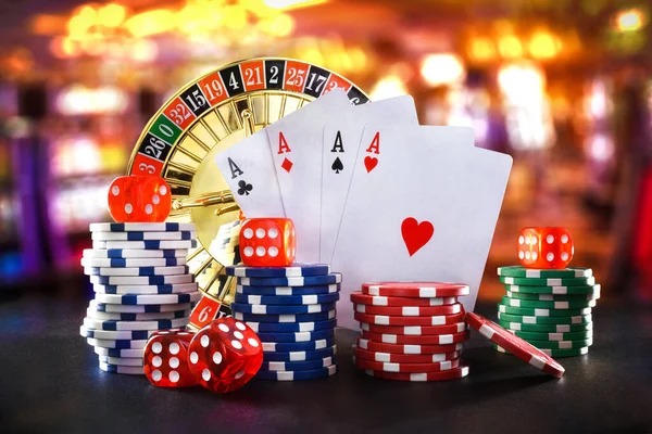 laskar303 app interface showing live-dealer tables and football markets